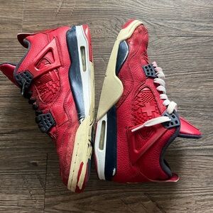 Air Jordan 4 Retro FIBA (2019) Size 9 Men’s  CI1184-617 Red Navy Used No Box